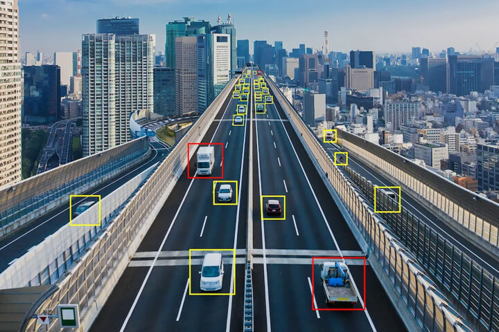 Intelligent traffic system monitoring city traffic